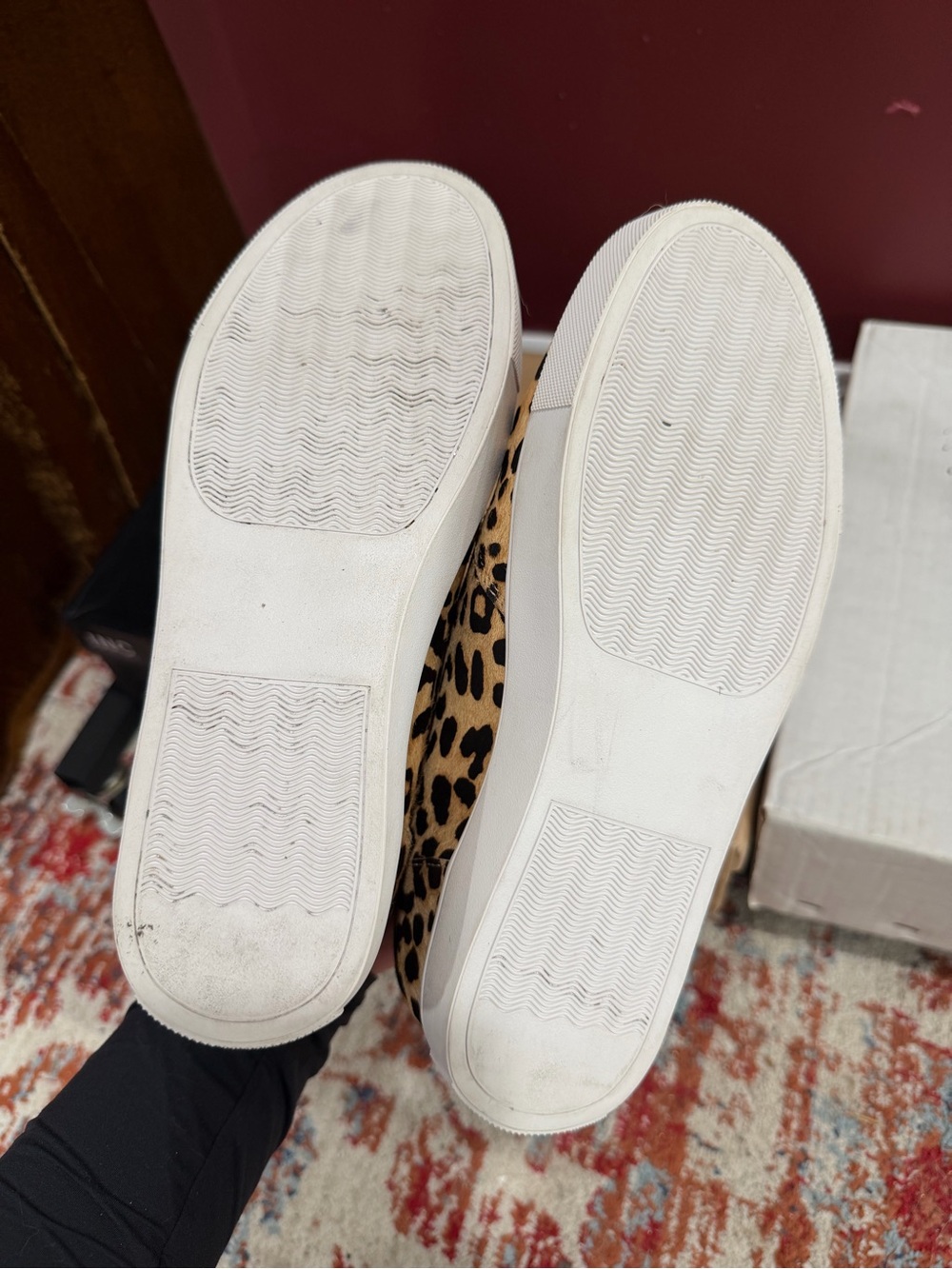 BRAND NEW NEVER WORN Steve Madden Leopard Wedge Sneaker in Camel Tan and Black - Picture 7 of 7